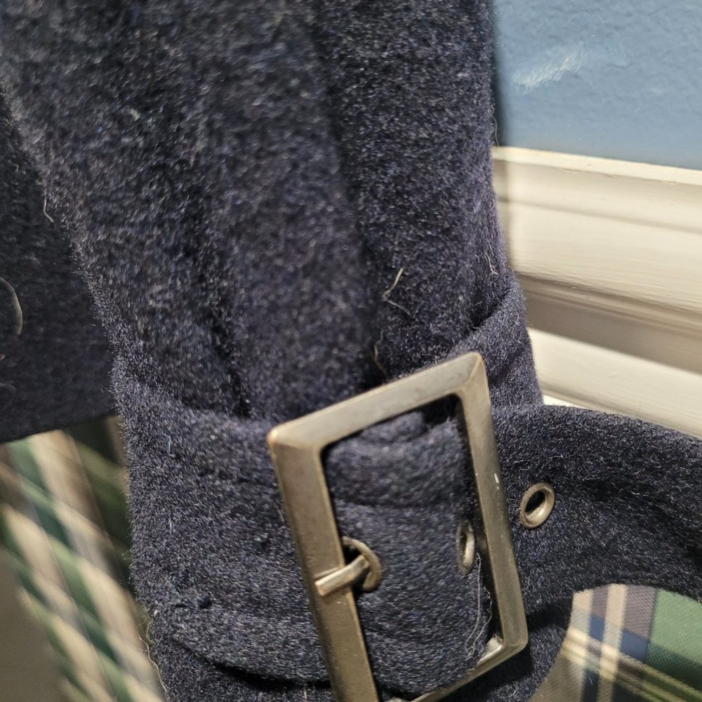 Levi's Jacket - Picture 3 of 4